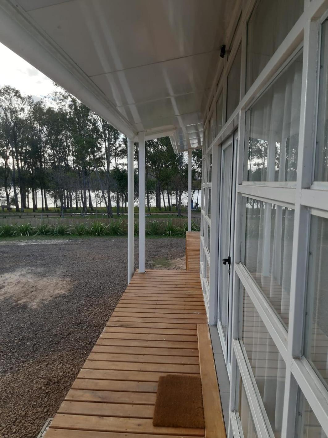 Hotel Terrazas Del Rio Negro Centenario Bagian luar foto